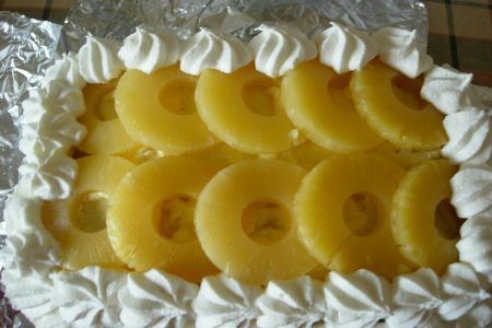 Tort delicios cu ananas